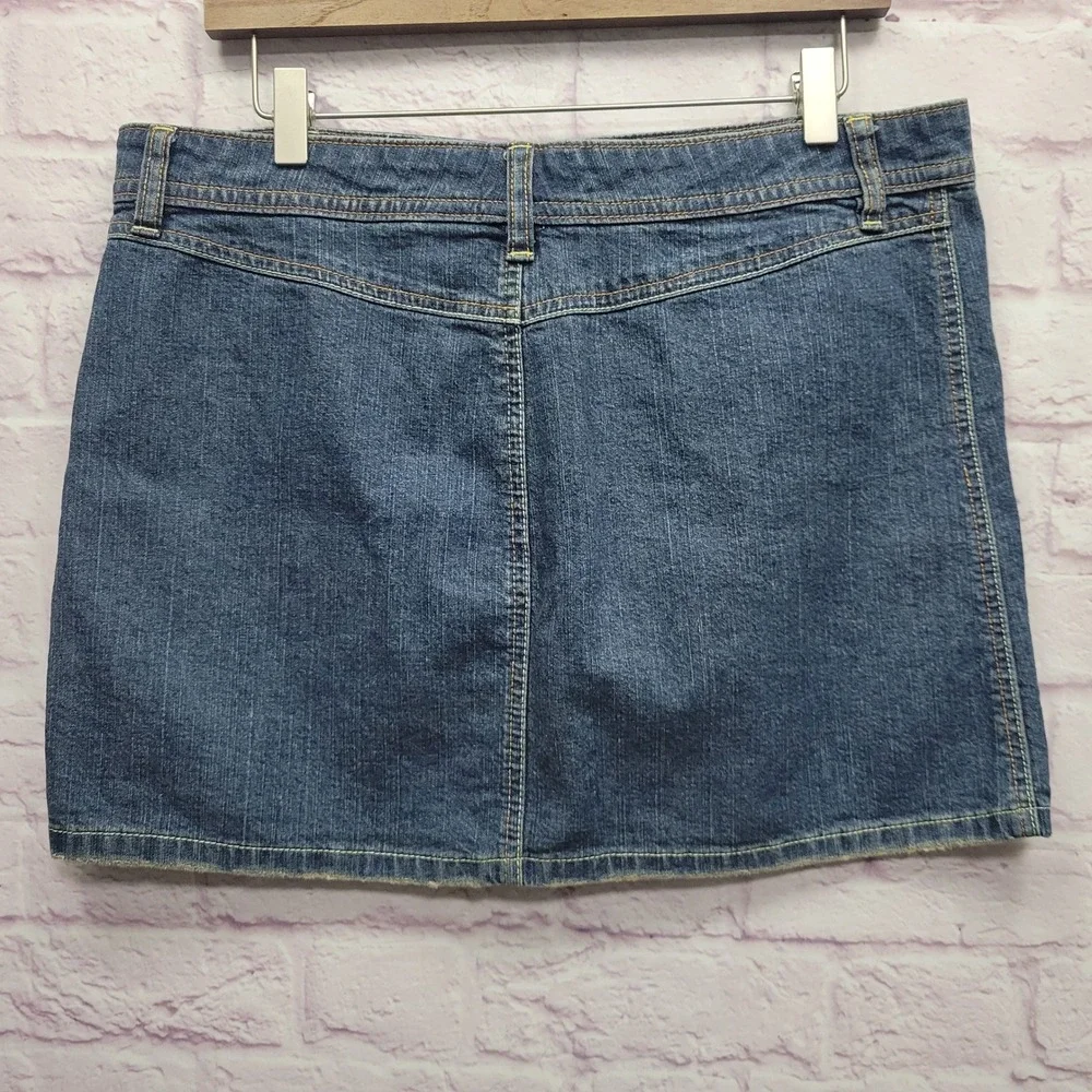 Y2K Old‎ Navy Ultra Low Waist Stretch Denim Mini Skirt Sz 10 Grunge Streetwear